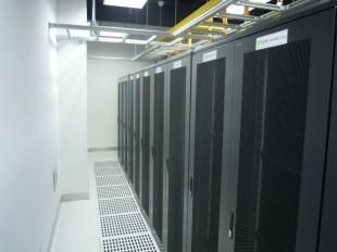 大型數據大樓優惠租賃，16A電力保障，商務服務全面支持
